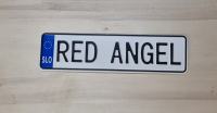 kovinska tablica z napisom Red Angel