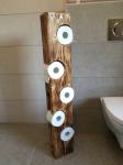 Leseno stojalo za WC papir