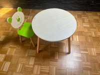 Otroška miza in stolček