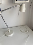 IKEA bela namizna luč