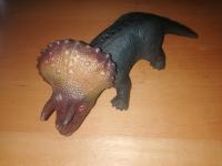 igrača - velika figura dinozaver Triceratop (34cm)