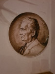 Stenski keramični krožnik Tovariš Tito