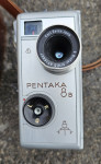 Starinska kamera V delujočem stanju   Pentakon pentaka 8B  Carl Zeiss