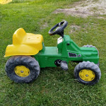 Traktor na pedala rolly toys