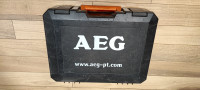 AEG vbodna žaga ST 800 XE