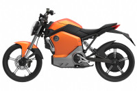 Električno motorno kolo Super Soco TS1200R, oranžne barve