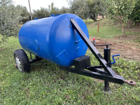 Traktorska cisterna za prevoz vode 1250L