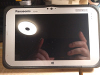 Panasonic ToughPad FZ-M1 tablični računalnik in razširitvena postaja