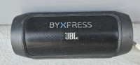 JBL Bluetooth zvočnik Charge 2 V delujočem stanju  Cena 30€ Ljubljana