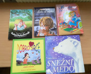 Otroške knjige z velikimi tiskanimi črkami