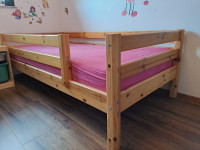Otroška postelja Flexa 90x200