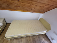 Mladinski postelji 190x90 cm z vzmetnico - zelo kompaktni