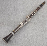 Prodam popolnoma nov Bb klarinet Yamaha 650 (YCL 650)
