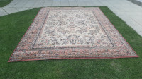 Orijentalski tepih 320 X 240 cm