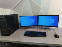 Računalniški komplet- PC, monitorja, miška, tipkovnica