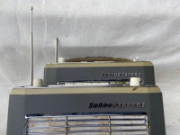 2 simpatična starčka Schaub Lorenz T40 radio sprejemnik iz 1963