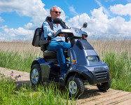 AFIKIM S4 15 km/h električni invalidski skuter, premaguje vse klance