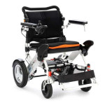 MOTION HEALTHCARE Foldalite Trekker potovalni invalidski voziček