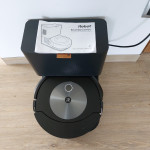 Sesalec iRobot Roomba combo j7+
