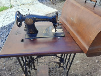 starinski šivalni stroj Gritzner