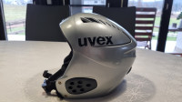 Smučarska čelada znamke Uvex Medium, št. 57-58 cm