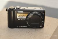 Prodam oličen digitalni kompakten fotoaparat Sony