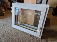 PVC okna 100x80 cm (rabljena)