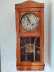 Starinska stenska ura z 1 nihalom, ročno navijanje