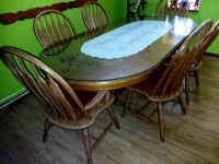 Rustikalni kuhinjski stoli masiva