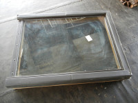Strešno okno leseno z obrobami 85x112,5cm