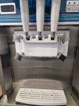 Stroj za tekoči sladoled - SOFT ICE CREAM