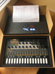 Liven XFM, FM synthesizer- groove box