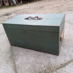 Stari zaboj kufer lesena kišta vojaški zaboj