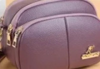 Vijolična mala torbica