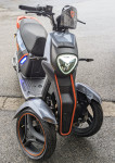 Yadea 3-kolesni skuter 45 km/h (li-ion)