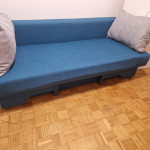 Kavč / trosed / raztegljiva postelja 140x200