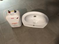 Umivalnik in ogrevalnik vode (bojler)