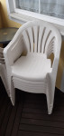Plasticni stoli