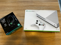 Xbox One S 1TB + gaming slušalke