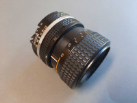 Objektiv Zoom-NIKKOR 35-70mm f/3.3-4.5 Ai-S