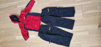 Kvalitetna otroška jakna in dvojne hlače Jack Wolfskin št. 104