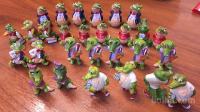 Kinder figurice-krokodilčki