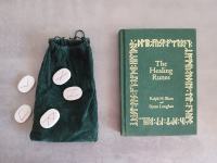 Zdravilni komplet knjiga + kamni v mošnjičku The Healing Runes