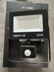 Reflektor Lepro s senzorjem 10 W, 850 LM - 5000 K Hladno bela