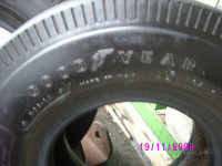 13-col, rabljene gume za teške večje obremenitveGoodyear125/50 MENJAM