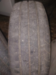 Pnevmatike bridgestone215/70/15 poletna Količina: 2