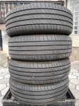 Pnevmatike Michelin 185/60/15 poletna Količina: 2