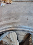 Pnevmatike Sava 195/65/15 zimska Količina: 4