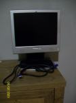 Monitor HP 1530 LCD