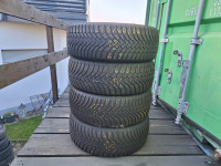 4-KOSI Zimskih pnevmatik Falken EURO WINTER HS 01 215 / 60  R 16